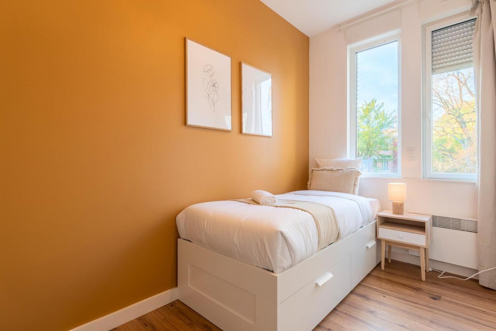Modern, Quiet 3-Bedroom Apartment With Parking 마르크앙 바롤 외부 사진